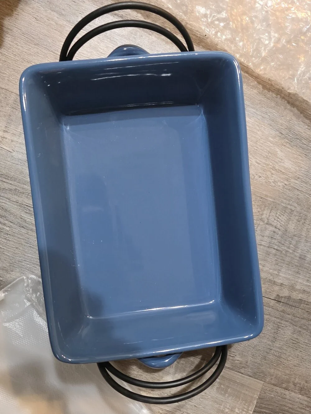 New Blue 1.5 Quart Ceramic Baker W Lid